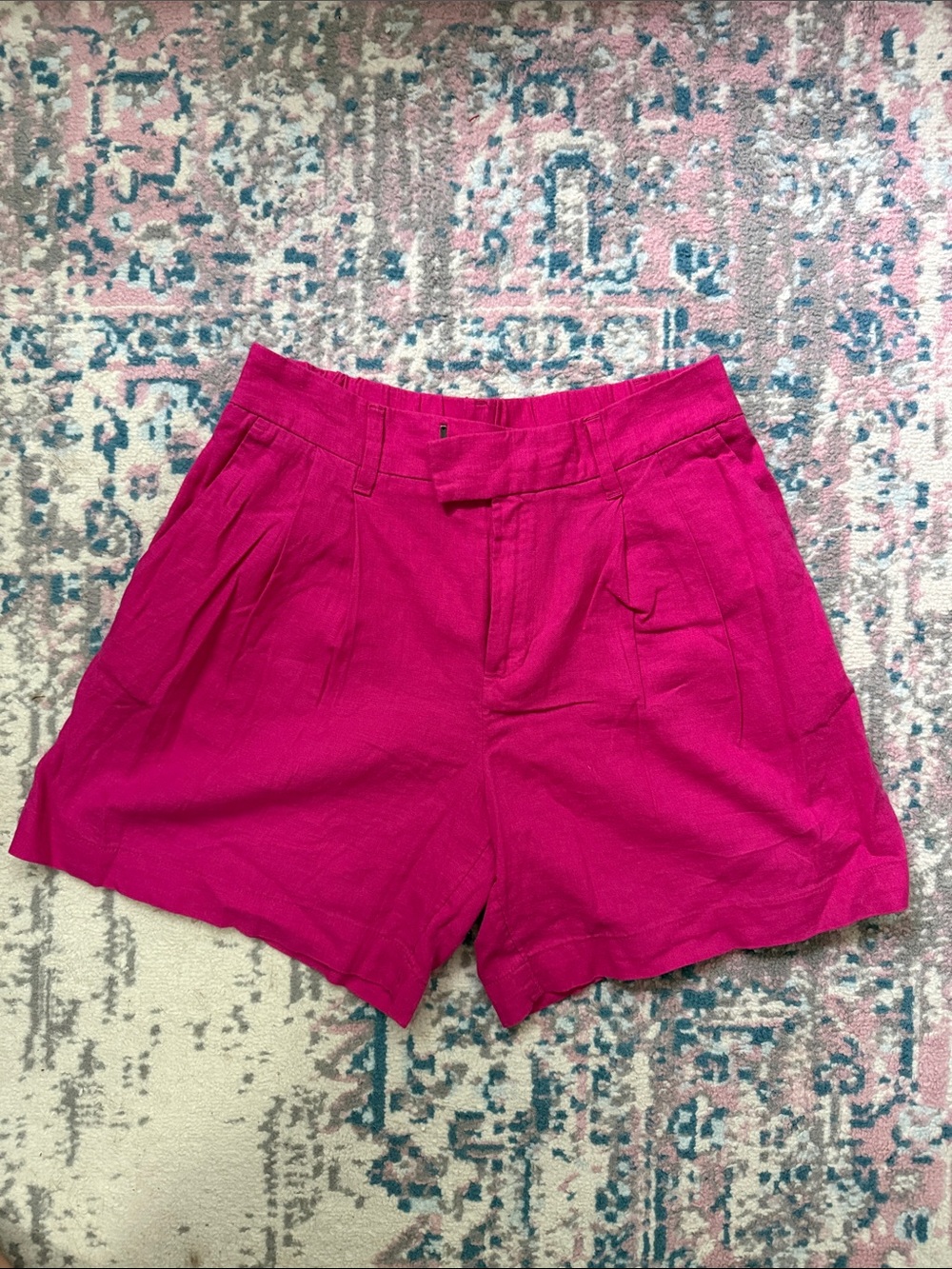 Linen High-Rise Fuchsia Women’s Shorts